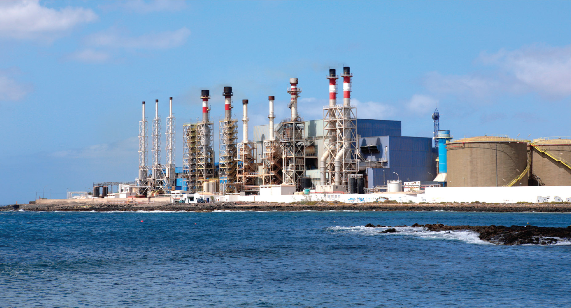 Treating Seawater: Desalination trends, developments and outlook - Indian  Infrastructure